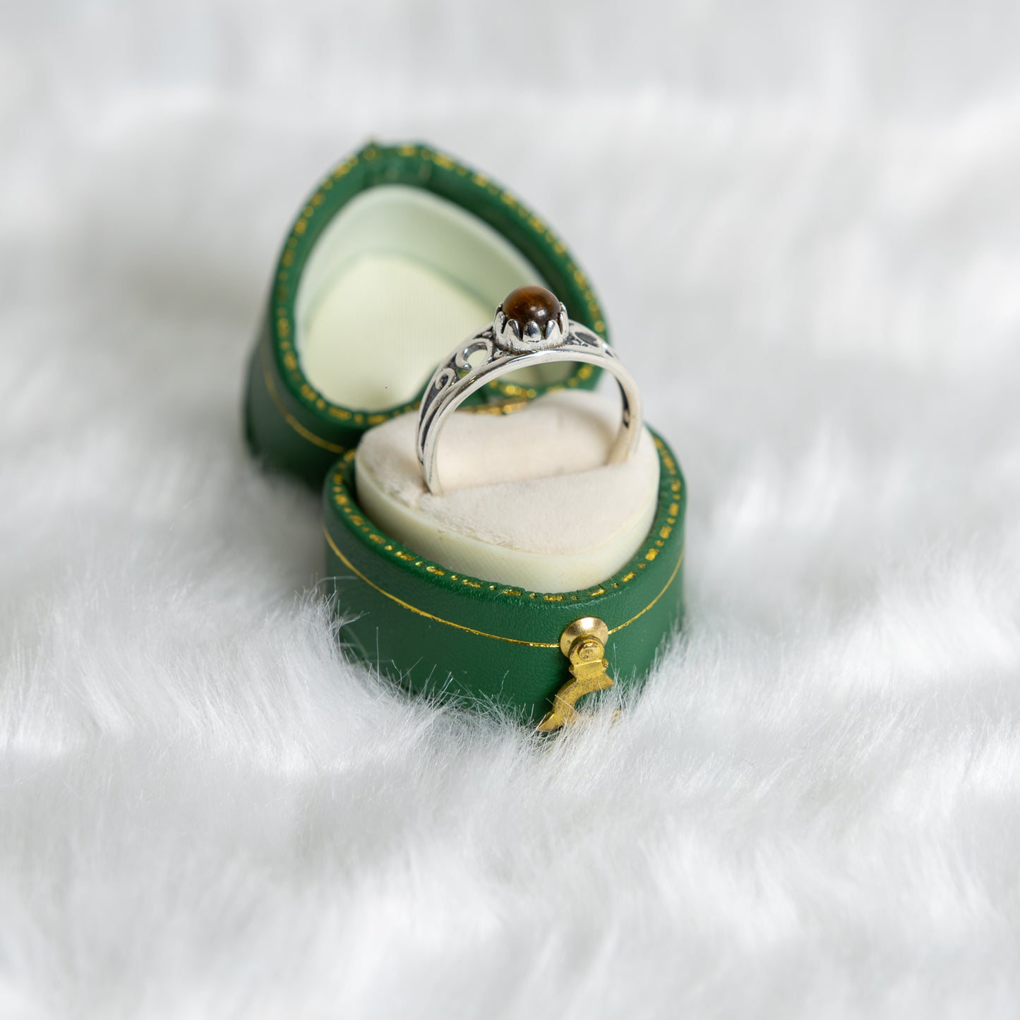 Sterling Silver Tigers Eye Ring Size O