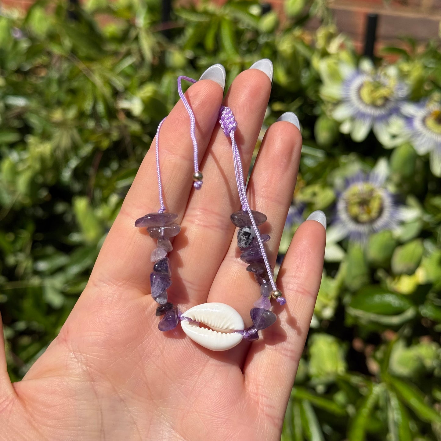 Amethyst Cowrie Bracelet