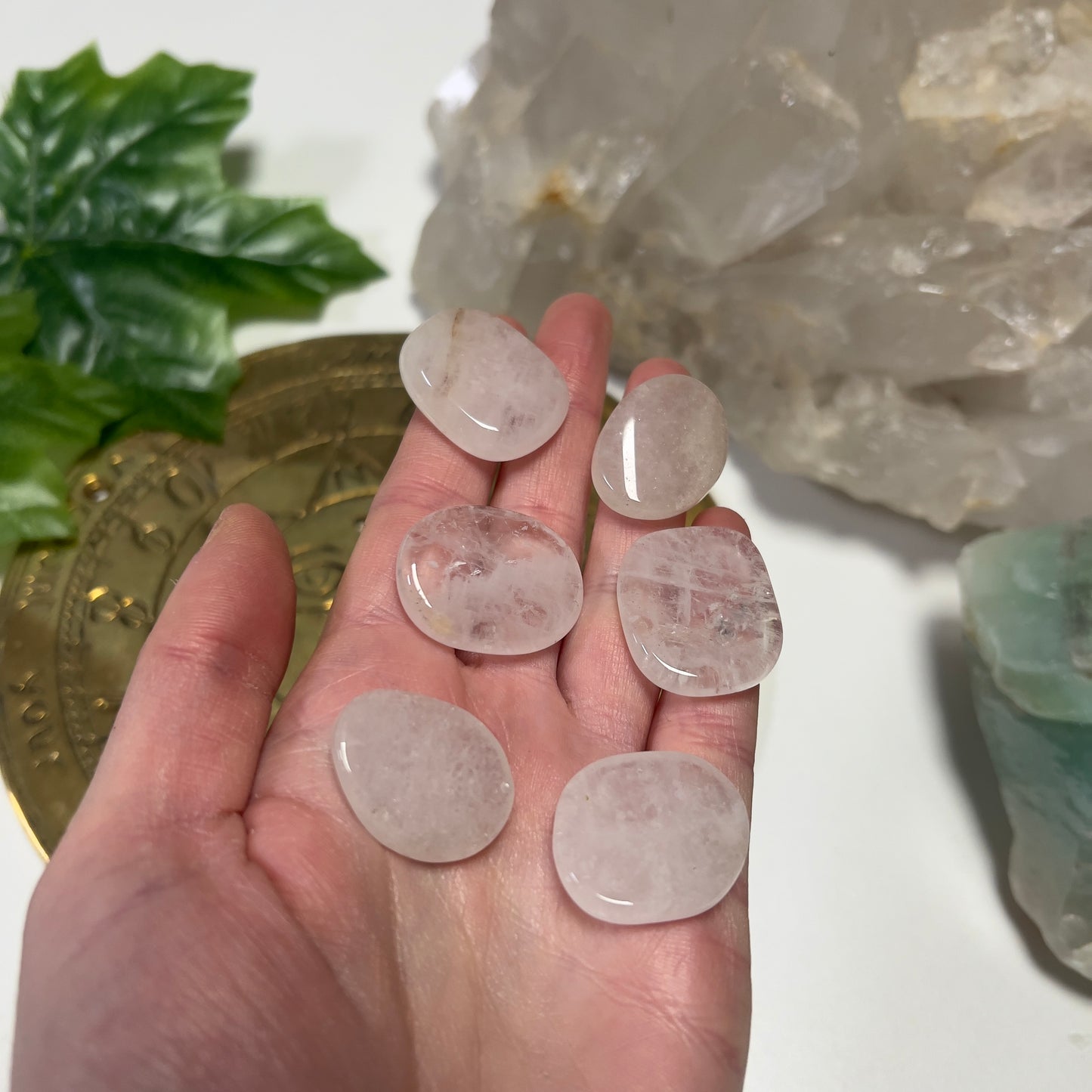 1Pcs Clear Quartz Mini Flat Stone