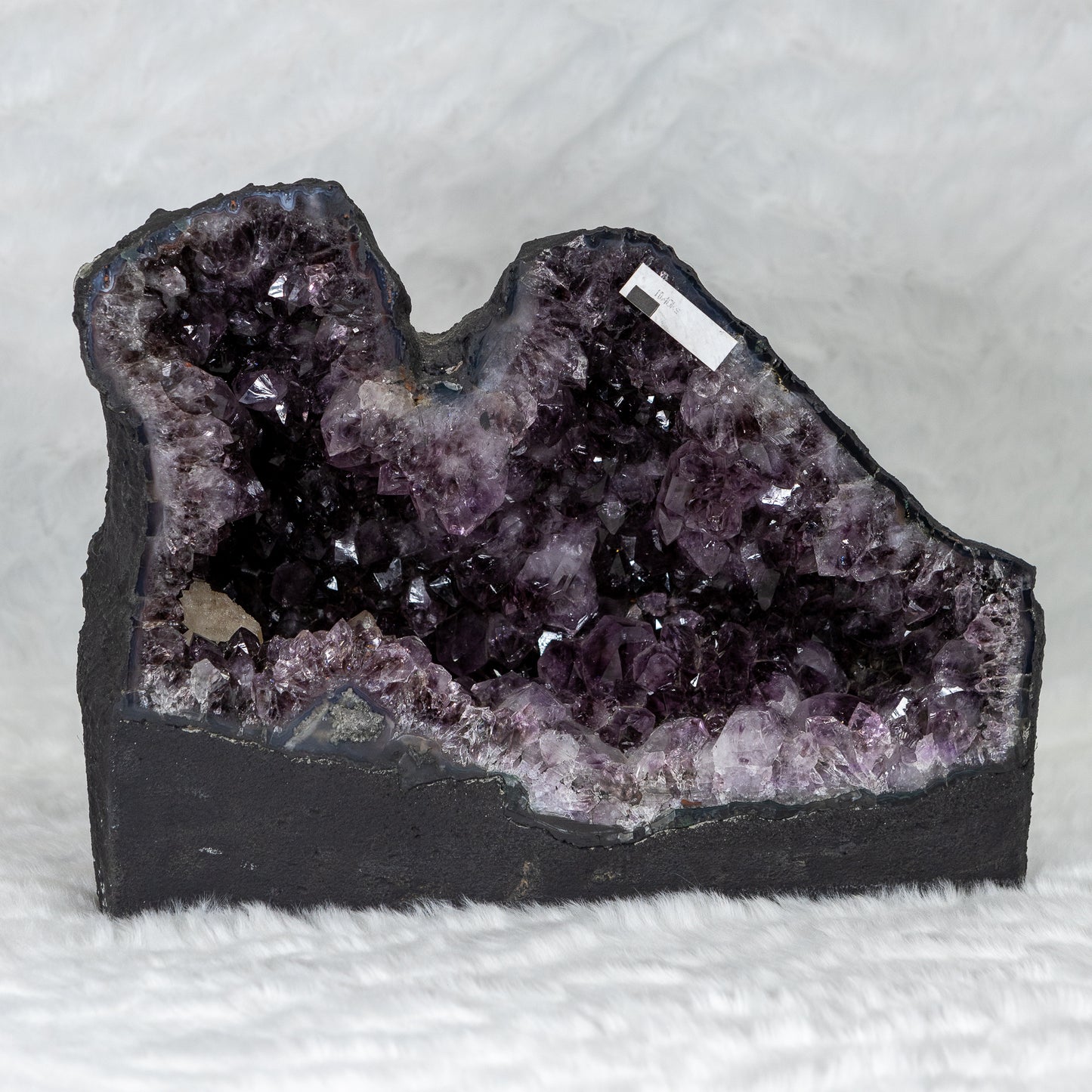 Juicy Amethyst Cave