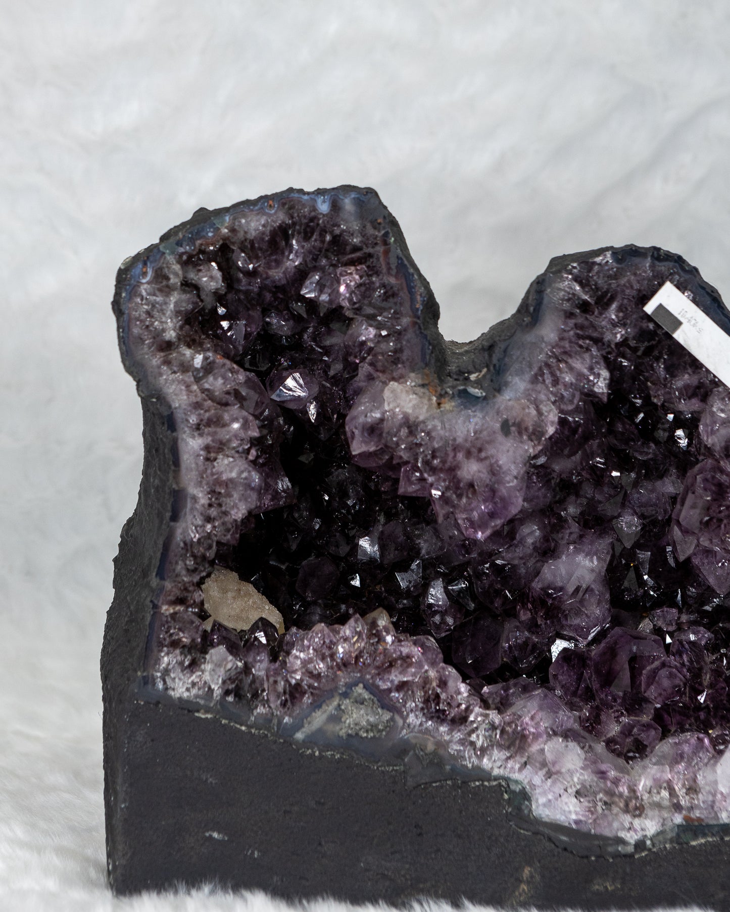 Juicy Amethyst Cave
