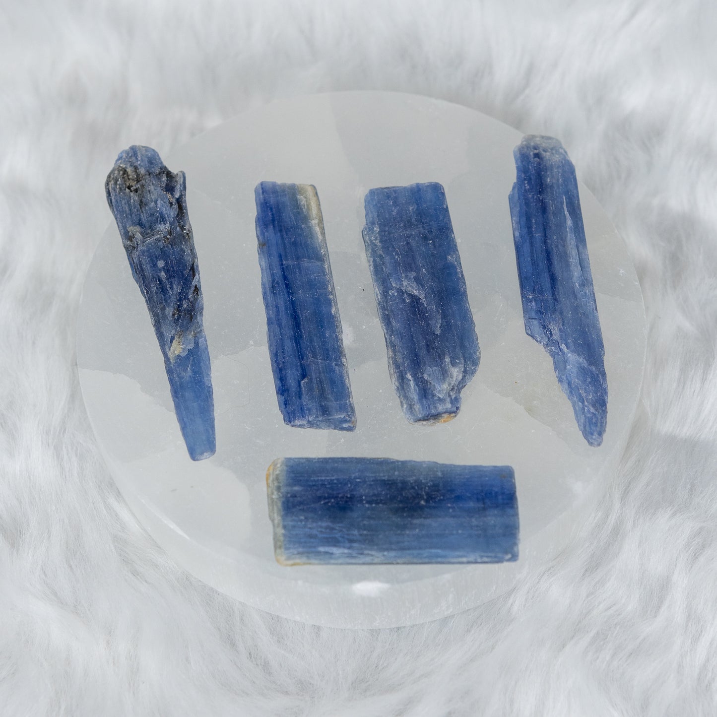 Raw Kyanite