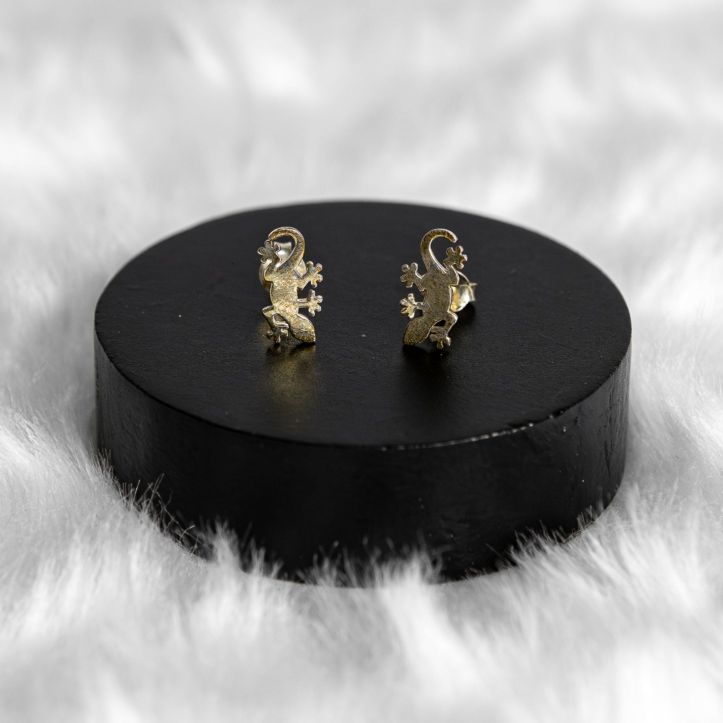 Sterling Silver Gheko Earrings Studs