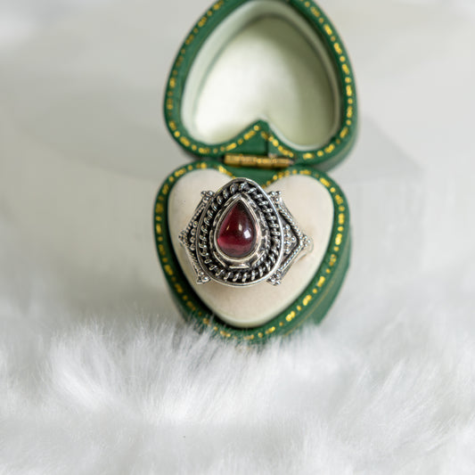 Sterling Silver Garnet Ring Size Q