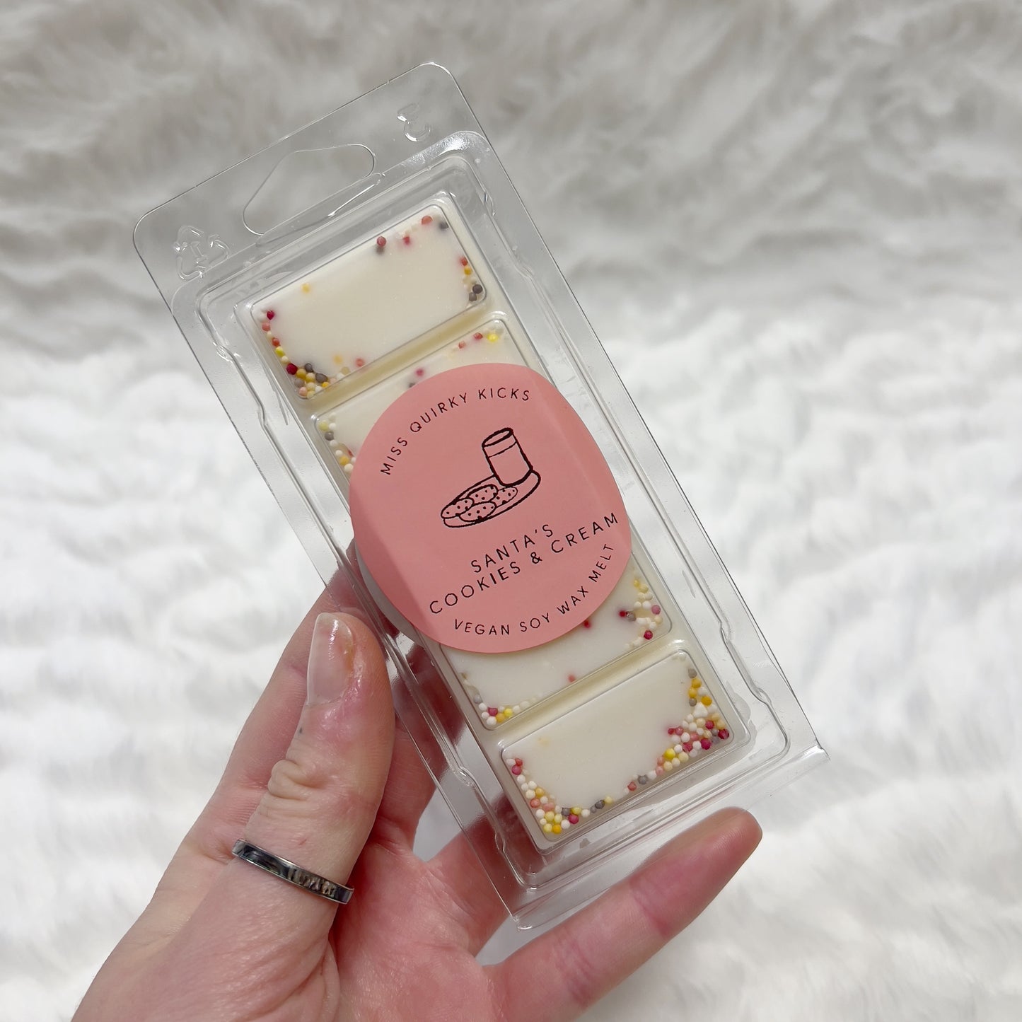 Vegan Soy Wax Melt Snap Bar - Santas Cookies & Cream Scent - FRIDAY