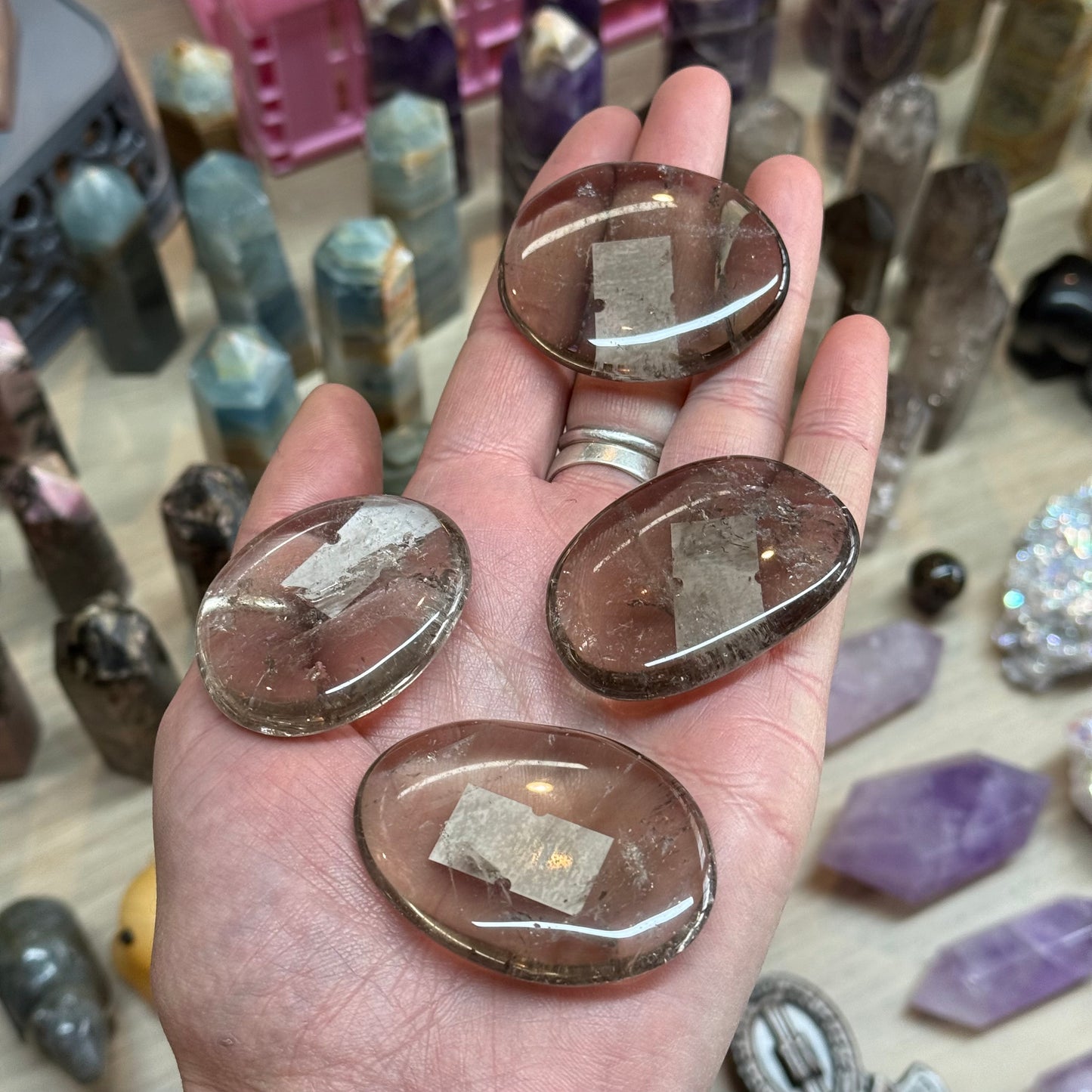 1pcs Smokey Quartz Palm Stoen