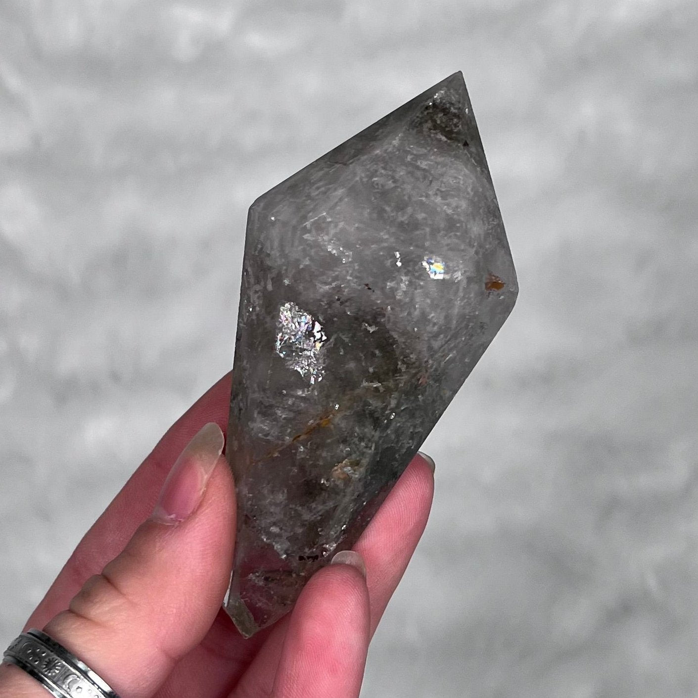 Garden Quartz Wand - FRIDAY