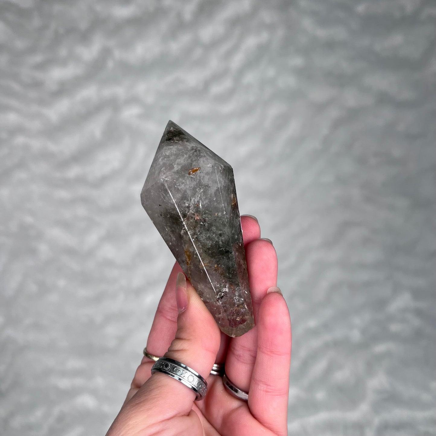 Garden Quartz Wand - FRIDAY