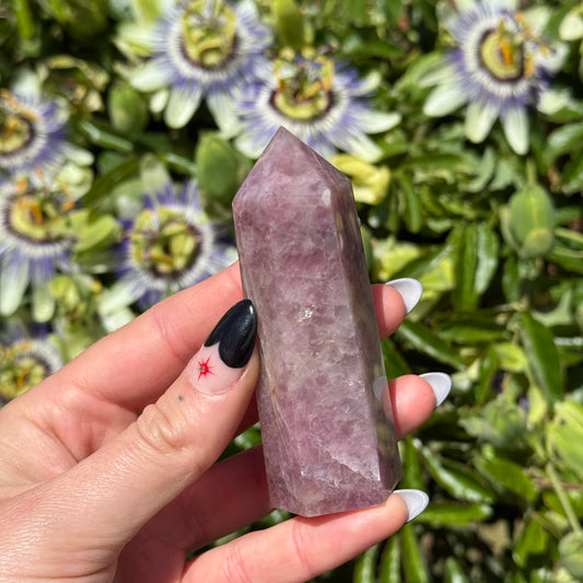 Lavender Rose Quartz Tower