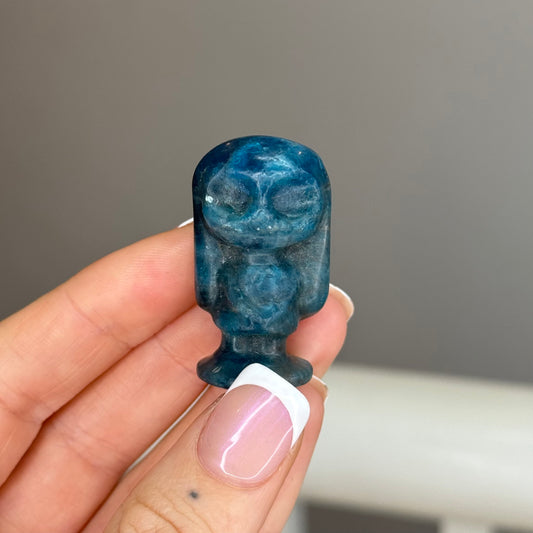 Sally Apatite Carving