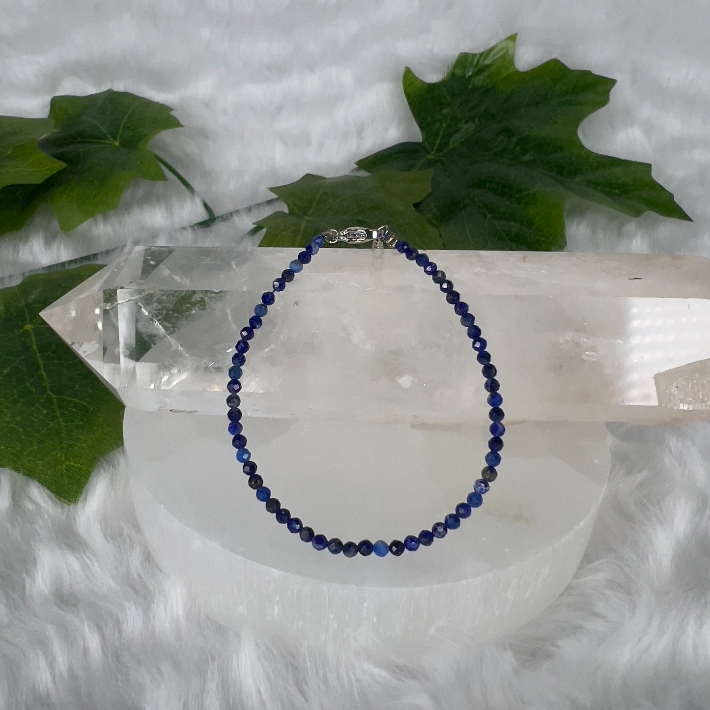 Various Adjustable Cut Gemstone Bracelet